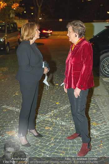 Minerva by Sheconomy Awards - Radiokulturhaus, Wien - So 07.11.2021 - Senta BERGER, Helga RABL-STADLER58