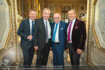 Goldenes Ehrenzeichen für Hans Staud - Burgtheater - Mo 08.11.2021 - Hans STAUD, Stefan SCHAUER, Jürgen HAGENAUER, Karl-Heinz JOHNEN40