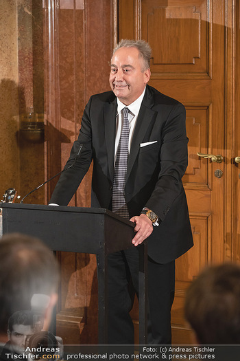 Goldenes Ehrenzeichen für Hans Staud - Burgtheater - Mo 08.11.2021 - Karl-Heinz JOHNEN79