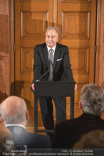 Goldenes Ehrenzeichen für Hans Staud - Burgtheater - Mo 08.11.2021 - Karl-Heinz JOHNEN83