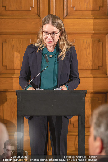 Goldenes Ehrenzeichen für Hans Staud - Burgtheater - Mo 08.11.2021 - Margarete SCHRAMBÖCK91