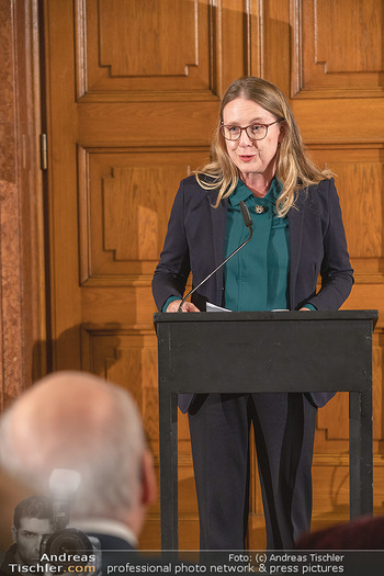 Goldenes Ehrenzeichen für Hans Staud - Burgtheater - Mo 08.11.2021 - Margarete SCHRAMBÖCK93