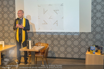 Johannes Huber Buchpräsentation - Thalia Wien - Mi 10.11.2021 - 33