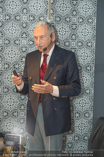 Johannes Huber Buchpräsentation - Thalia Wien - Mi 10.11.2021 - 40