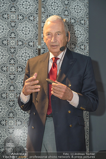 Johannes Huber Buchpräsentation - Thalia Wien - Mi 10.11.2021 - 42