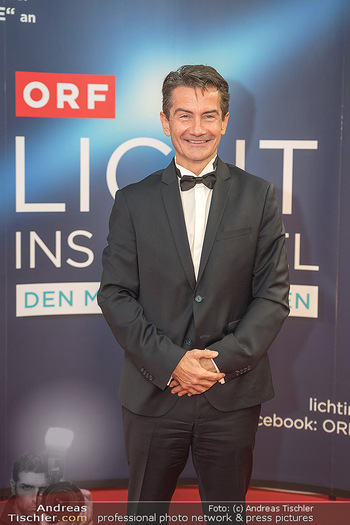 Licht ins Dunkel Gala - ORF Zentrum - Mi 24.11.2021 - Roland WEIßMANN (WEISSMANN)126