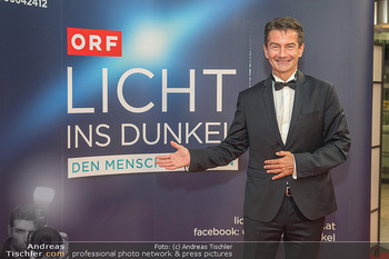 Licht ins Dunkel Gala - ORF Zentrum - Mi 24.11.2021 - Roland WEIßMANN (WEISSMANN)128