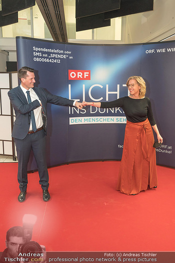 Licht ins Dunkel Gala - ORF Zentrum - Mi 24.11.2021 - Wolfgang MÜCKSTEIN, Leonore GEWESSLER165
