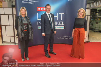 Licht ins Dunkel Gala - ORF Zentrum - Mi 24.11.2021 - Klaudia TANNER, Wolfgang MÜCKSTEIN, Leonore GEWESSLER173