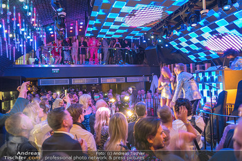 Geburtstag Adi Weiss - CellaVie Club & Lounge - Sa 05.03.2022 - Tanzfläche, Feiernde Partygäste, Stimmung, ohne Corona Schutzm119