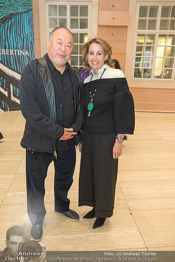 Ai weiwei Ausstellungseröffnung - Albertina modern, Wien - Di 15.03.2022 - Ai WEIWEI, Alexandra WINKLER85