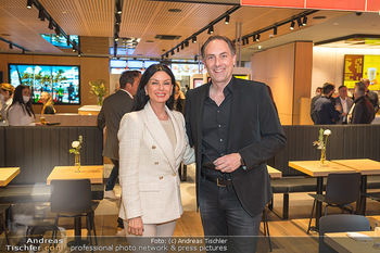 VIP Opening - McDonalds Filiale MaHü Wien - Mi 16.03.2022 - Sonja KLIMA, Christian KRPOUN40