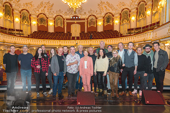 Ukraine Charity Konzert Berndorf Hilft - Stadttheater Berndorf - Fr 18.03.2022 - Gruppenfoto der auftretenden Künstler21
