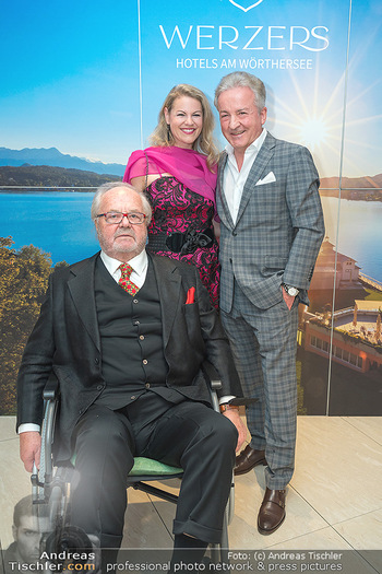 Saison Opening - Werzer´s Hotel, Pörtschach - Fr 01.04.2022 - Hans-Werner FRÃMMEL, Kurt FAIST mit Freundin Claudia KÃRZL132
