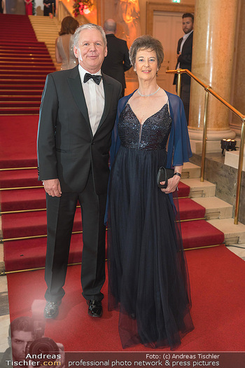 ROMY Gala 2022 - Hofburg, Wien - Sa 23.04.2022 - Günther MAYR (orf) mit Ehefrau9