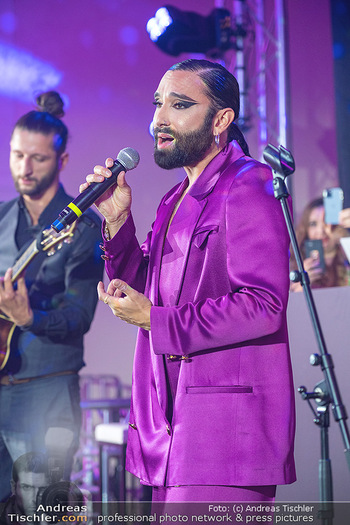 Diversity Ball - Kursalon Hübner, Wien - Sa 07.05.2022 - Conchita WURST (Bühnenfoto, Auftritt)71