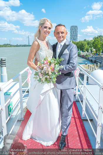 Hochzeit Heimo und Beatrice Turin - Admiral Tegetthoff, Wien - Sa 09.07.2022 - Brautpaar Beatrice (KÖRMER) und Heimo TURIN76