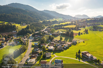 Sunset Luftbilder - Tirol - Mo 22.08.2022 - Nobelhotel Stanglwirt Luftbild, Hotelanlage, Luxusresort Tirol13