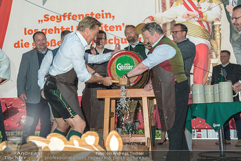 Kaiserwiesn Opening - Kaiserwiese beim Riesenrad, Wien - Do 22.09.2022 - Hans KNAUSS, Michael LUDWIG beim Bieranstich71