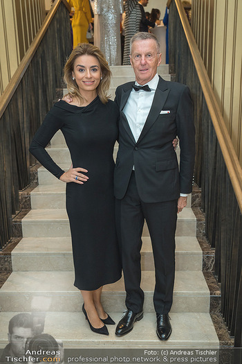 LOOK Spa Awards - Ritz Carlton Vienna - Do 13.10.2022 - Amra und Rainer DEISENHAMMER53