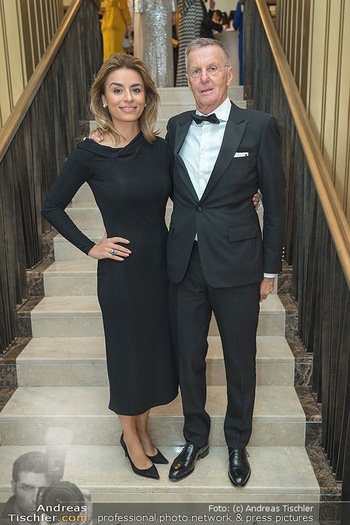 LOOK Spa Awards - Ritz Carlton Vienna - Do 13.10.2022 - Amra und Rainer DEISENHAMMER54
