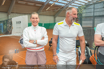 Rado Promis gegen Profis Tennis - Colony Tennisclub, Wien - So 23.10.2022 - Barbara Babsi SCHETT, Thomas MUSTER40