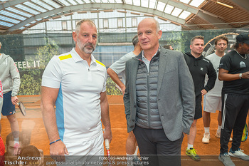 Rado Promis gegen Profis Tennis - Colony Tennisclub, Wien - So 23.10.2022 - Herwig STRAKA, Thomas MUSTER43