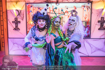 Halloween Party - Tanzschule Rueff, Wien - Mo 31.10.2022 - Evelyn RILLE, Tamara MASCARA, Beatrice TURIN32