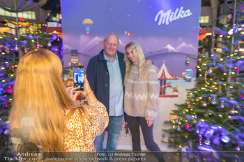 Milka Weihnachtsfest - Pony Karussel Prater, Wien - Di 15.11.2022 - 25