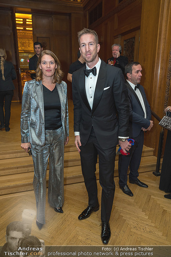Schmuckstars Charity Auktion - Park Hyatt Hotel, Wien - Mo 12.12.2022 - Monique DEKKER, Marc (Mark) JANKO18