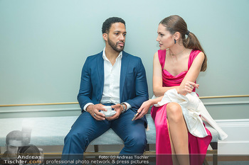 Haute Couture Award - Rosewood Hotel, Wien - Mo 16.01.2023 - Cesar SAMPSON mit Freundin Frederica KURTULIKOVA70