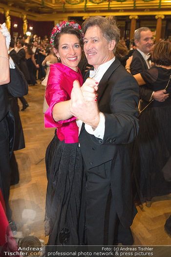 Philharmonikerball - Musikverein, Wien - Do 19.01.2023 - Tobias und Julia MORETTI beim Tanzen198