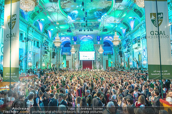 Jägerball - Hofburg, Wien - Mo 30.01.2023 - Übersichtsfoto, Festsaal, Menschenmassen, Tanzfläche295