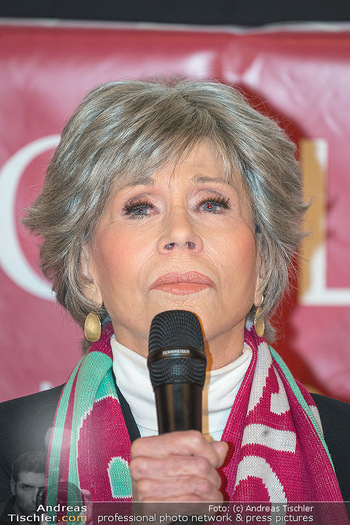 Jane Fonda PK und Autogrammstunde - Lugner City, Wien - Mi 15.02.2023 - Jane FONDA32