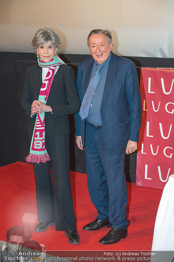 Jane Fonda PK und Autogrammstunde - Lugner City, Wien - Mi 15.02.2023 - Jane FONDA, Richard LUGNER45