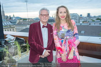 Rooftop Bar Opening - The Ritz Carlton Vienna - Do 11.05.2023 - Christian und Ekaterina MUCHA50