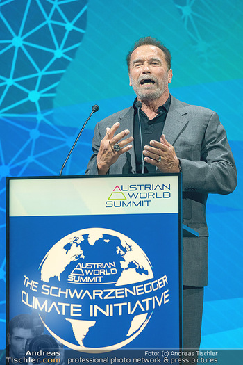 AWS Austria World Summit Klimakonferenz - Hofburg, Wien - Di 16.05.2023 - Arnold SCHWARZENEGGER86