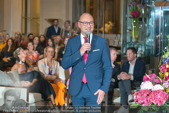 Atil Kutoglu Charity Fashion Show - Palais Hansen-Kempinski, Wien - Di 06.06.2023 - Florian WILLE80