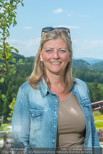 Neue Attraktion beim Eisgreissler - Eisgreissler, Krumbach - Di 13.06.2023 - Andrea BLOCHBERGER (Portrait)26