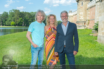 Festspiel Premiere All we need is love - Schloss Laxenburg, Niederösterreich - So 18.06.2023 - Angelika NIEDETZKY, Adi HIRSCHAL, Christian DEIX1