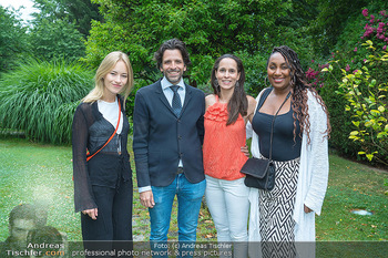 Influencer Event - Klinik Kiprow - Di 27.06.2023 - Ana-Milva GOMES, Valerie HUBER, Boris und Anna-Maria Kiprov66