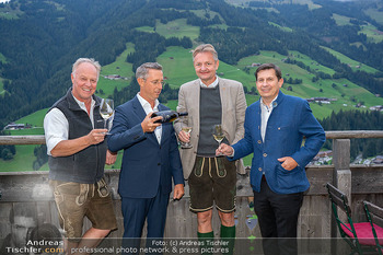 Weinverkostung - Böglalm, Alpbach - Do 31.08.2023 - Hatty MÜCK, Erwin SABATHI, Christoph MORANDELL, Gerald GERSTBAU16