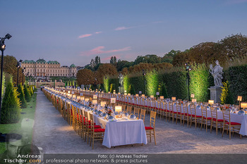 Fundraising Dinner - Belvedere, Wien - Di 05.09.2023 - feudales Dinner, lange Tafel, gedeckter Tisch, open air, Luxus, 132