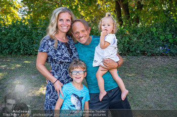 Band Fussball Cup Training - SV Donau Platz, Wien - Mi 06.09.2023 - Familie Leo ABERER mit Natascha LERCHER und Kindern Matteo und L5