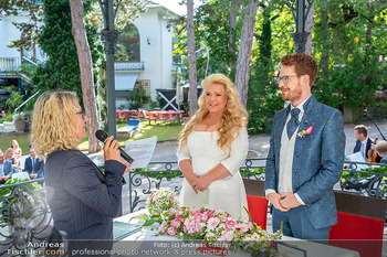 Hochzeit Susanna Hirschler - Kursalon Bad Vöslau - Fr 15.09.2023 - Susanna HIRSCHLER, Felix WILKENS144