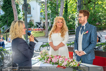 Hochzeit Susanna Hirschler - Kursalon Bad Vöslau - Fr 15.09.2023 - Susanna HIRSCHLER, Felix WILKENS147