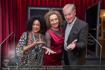 Premiere Omi Alarm - CasaNova, Wien - Mo 18.09.2023 - Barbara WUSSOW, Albert FORTELL, Konstanze BREITEBNER39