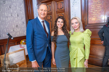 Leona König Ehrung - Künstlerhaus, Wien - Do 21.09.2023 - Andreas Mailath POKORNY, Leona KÖNIG, Lidia BAICH35