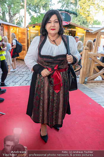 Sisi Kränzchen - Kaktus Alm, Kaiserwiesn Wien - Mo 25.09.2023 - Patricia STANIEK4