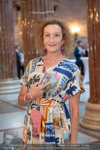 Pink Ribbon - Parlament, Wien - Di 26.09.2023 - Konstanze BREITEBNER (Portrait)13
